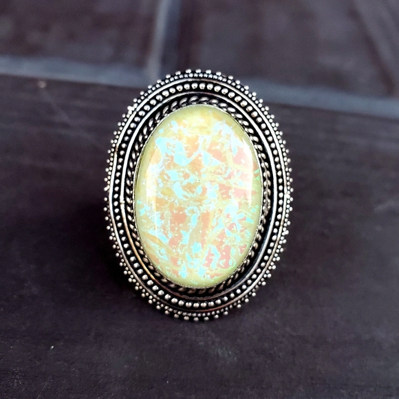 New Huge Dichroic Glass 925 Silver Statement Ring. - Picture 6 of 14